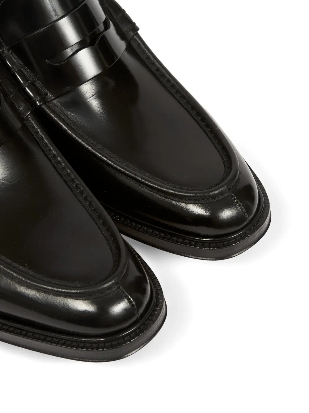 Black shoes, front view