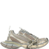 Gray sneaker,front view