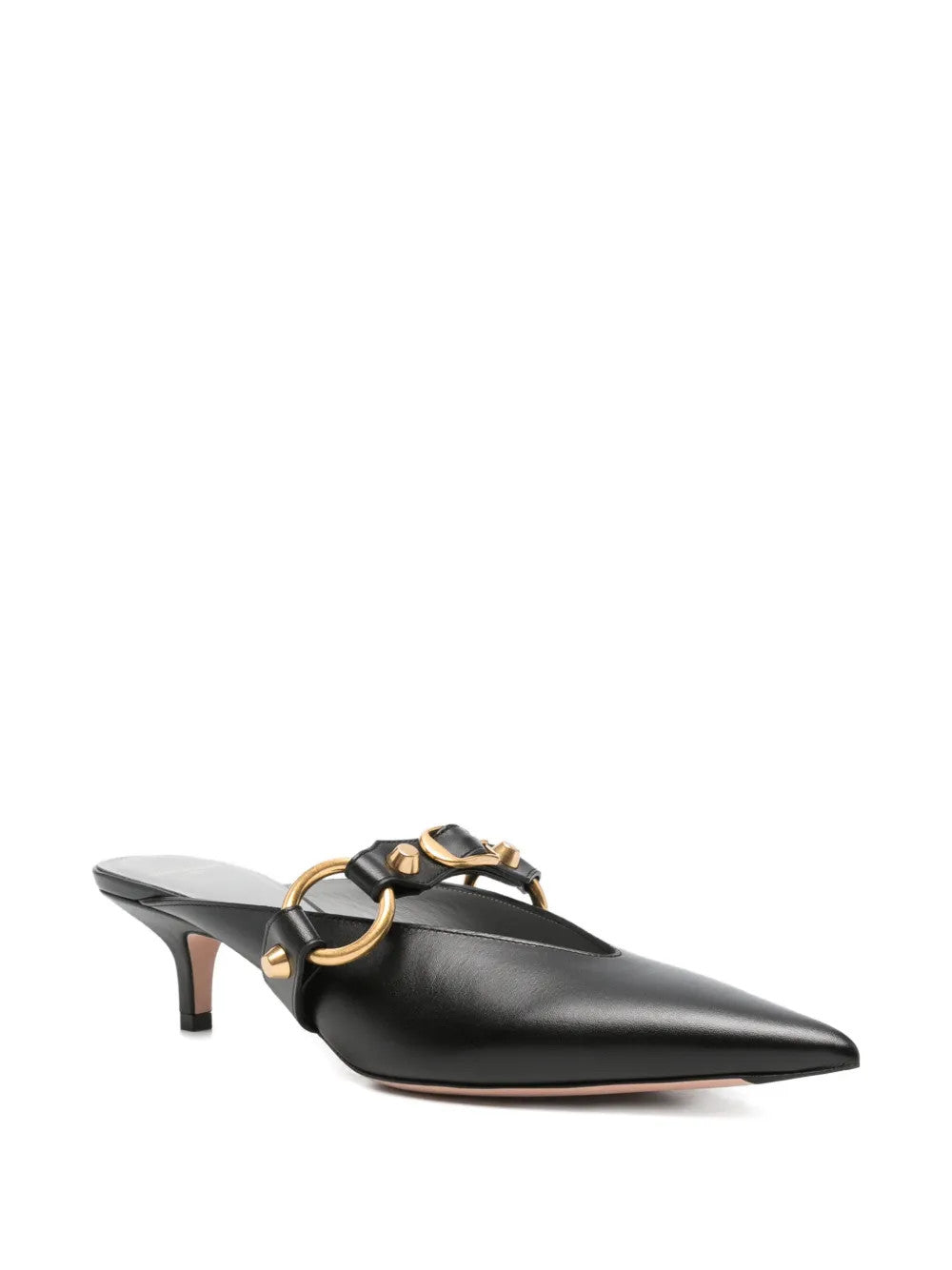 Black shoes, front view