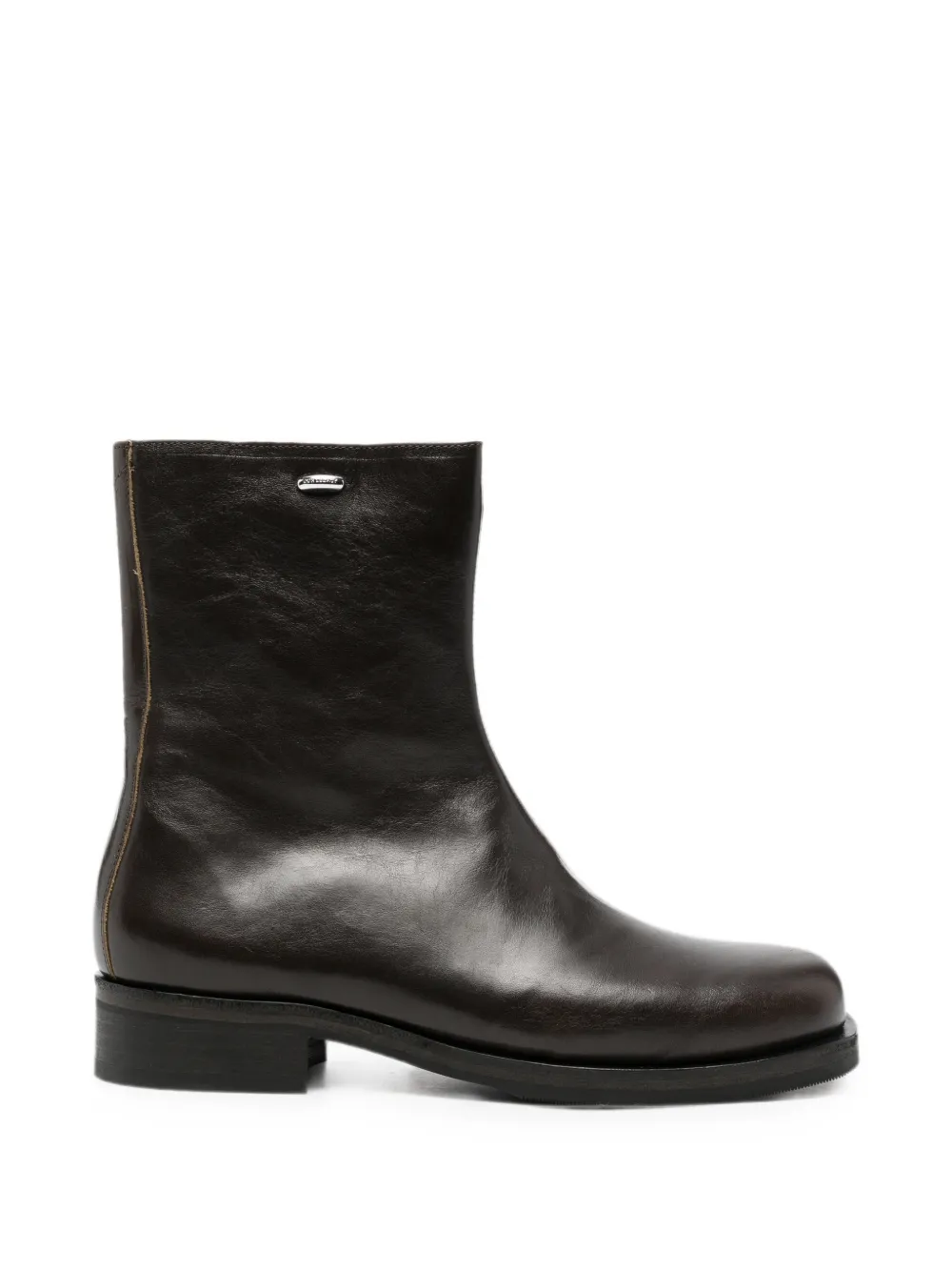 Brown boots, front view