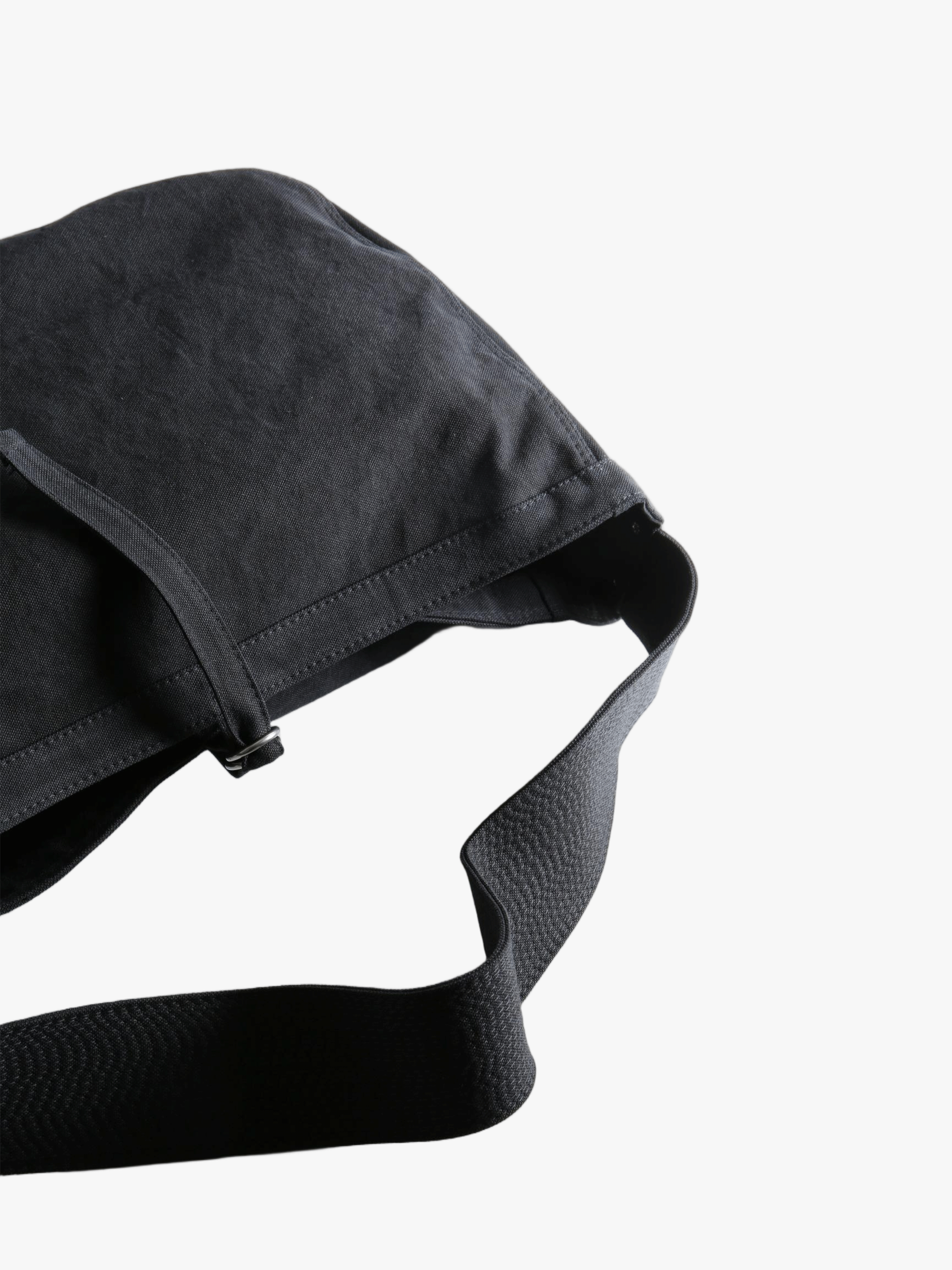 Black bag, front view