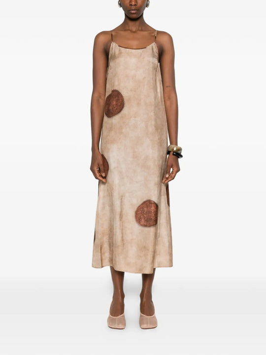 Tan dress,full body view
