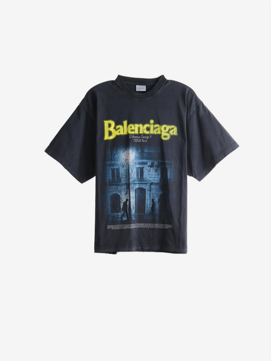 Black t-shirt, front view