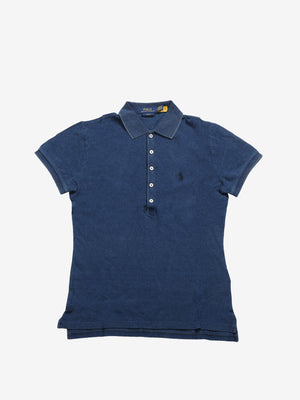 Blue t-shirt, front view