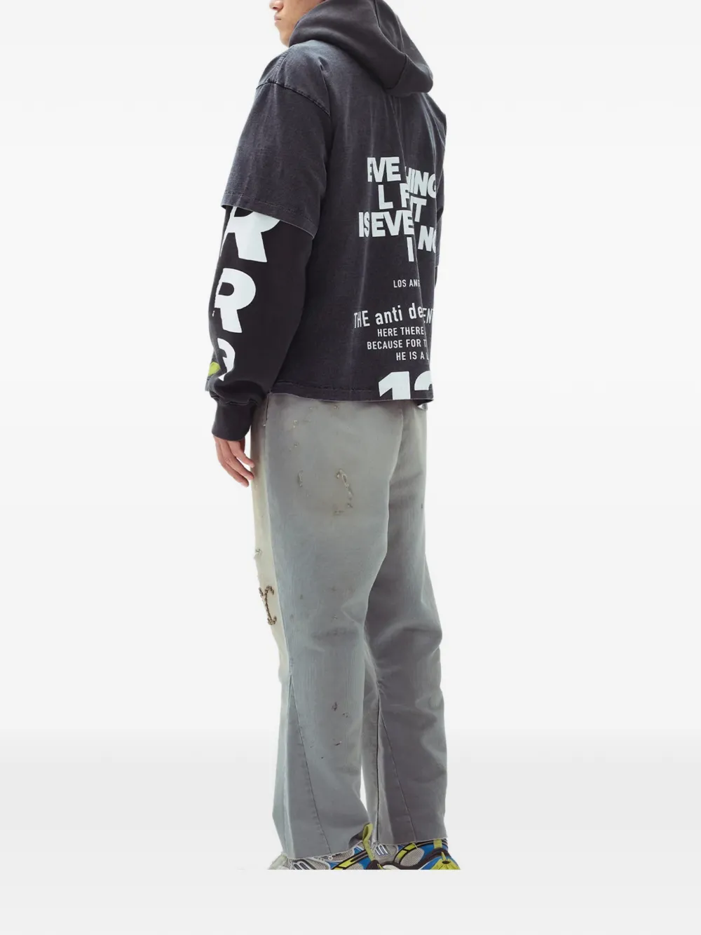 Black T-shirt, full body view