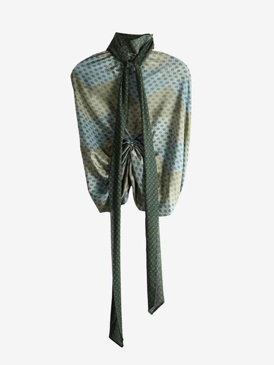 Green top, front view