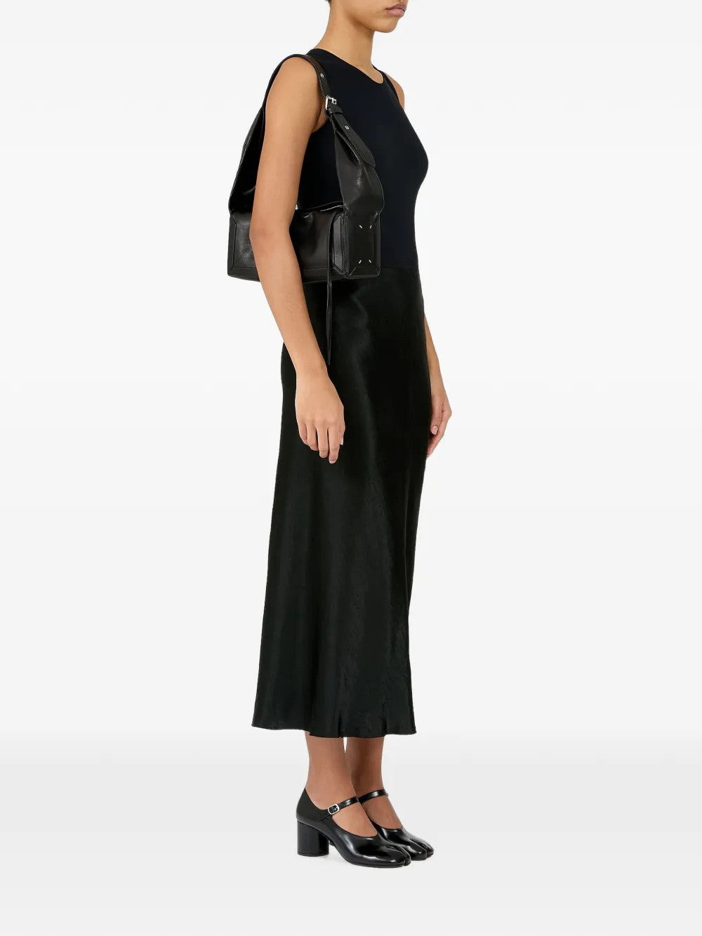 Black bag, full body view