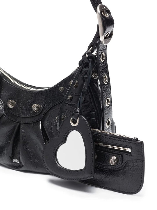 Black bag, front view