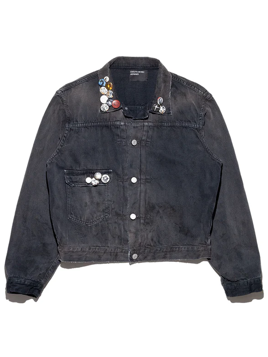 Grey jacket, front view