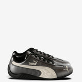 Black sneakers,front view