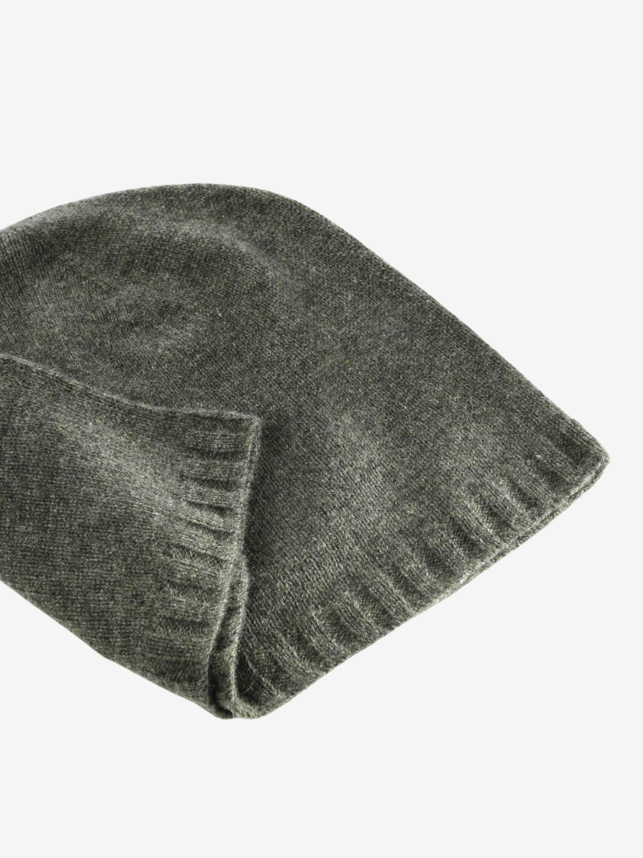 Grey hat, front view
