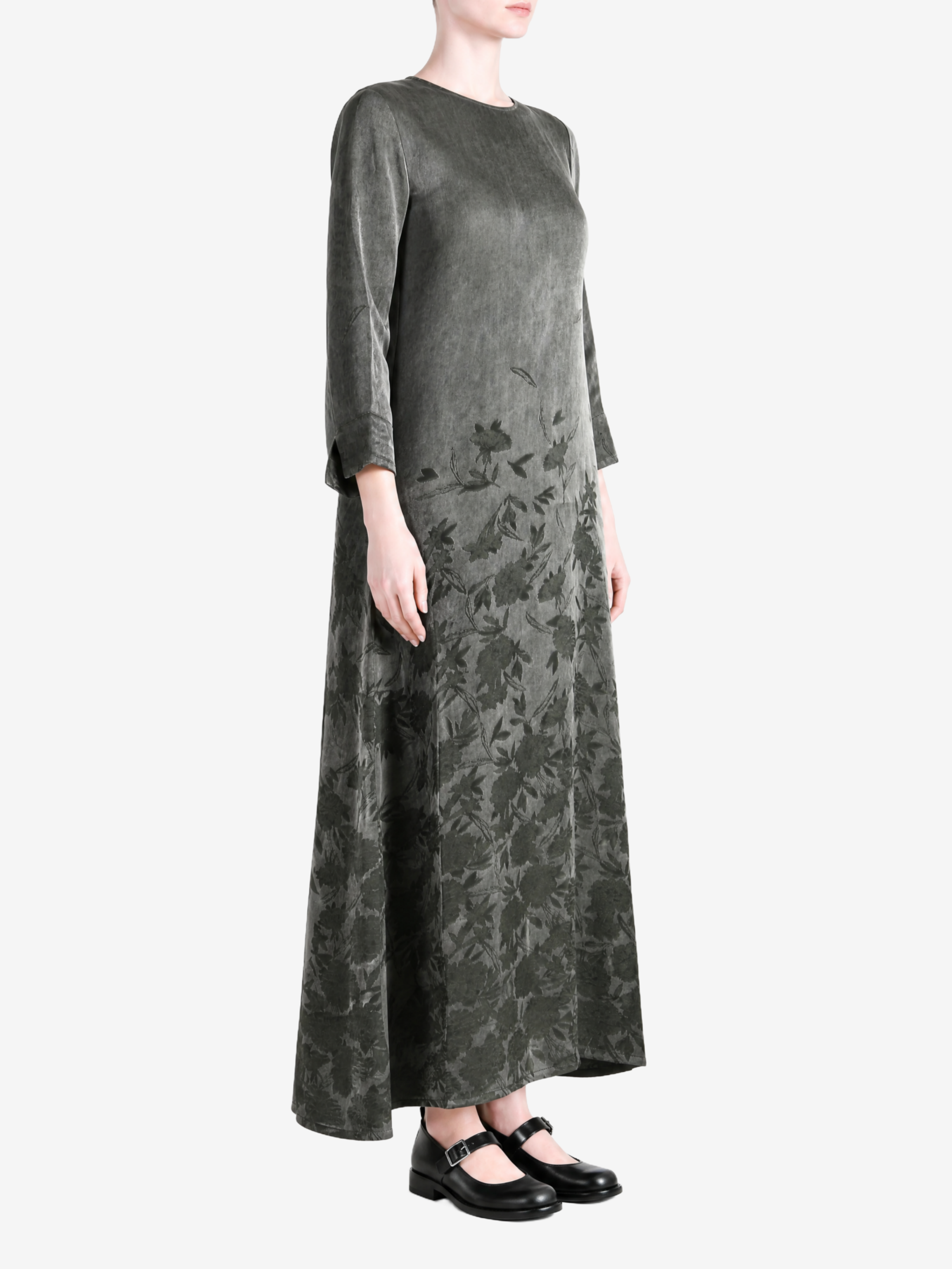Green dress, front view