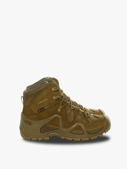 Brown boots, front view