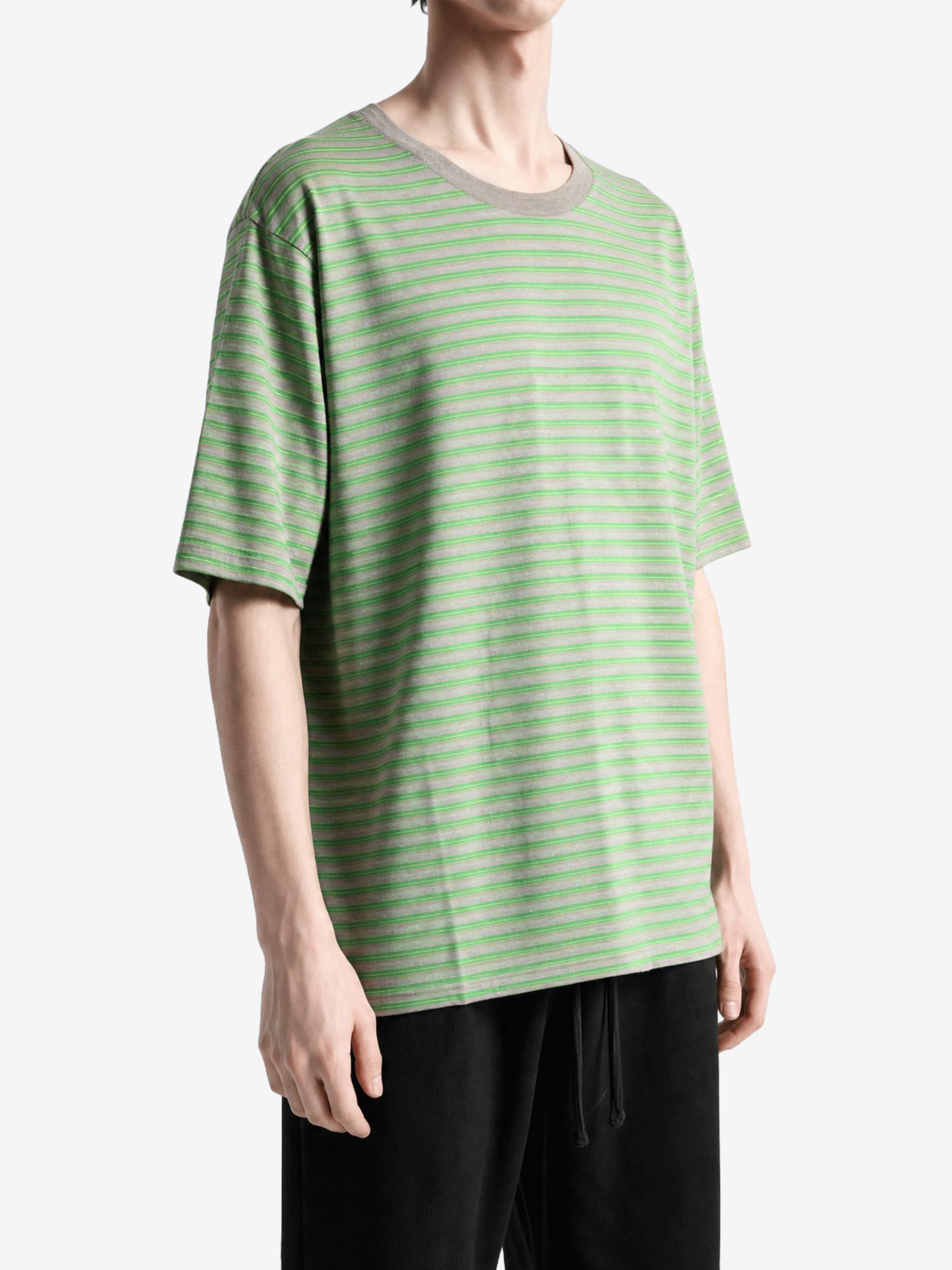Green t-shirt, full body view