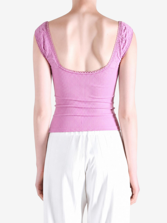 Pink top, front view