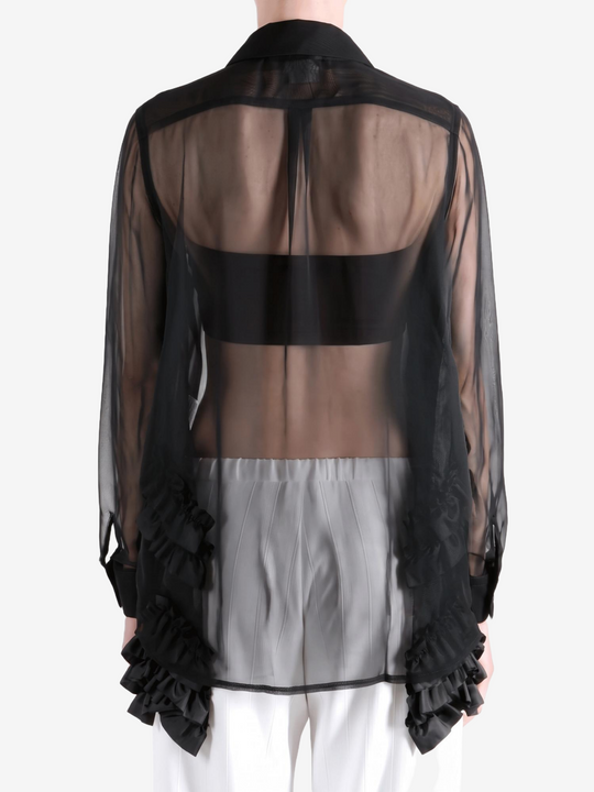 Black shirt, front view