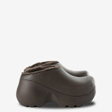 Brown shoes,front view