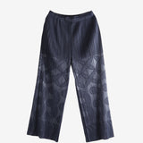 Navy pleated pants,front view