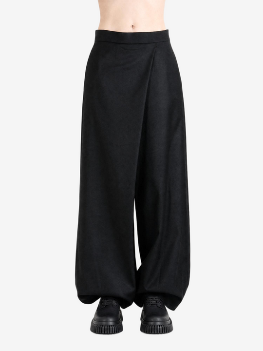Black pants, full body view