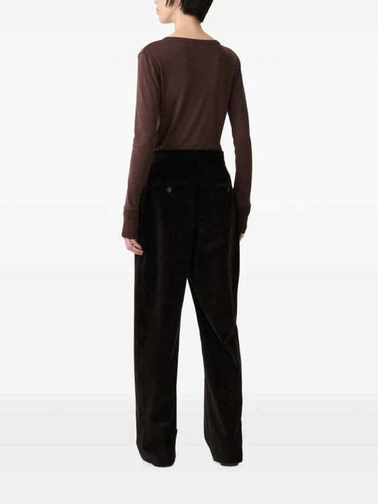 Black pants, full body view