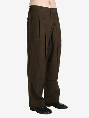 ZIGGY CHEN - Men Front Pleats Wide Leg Trousers