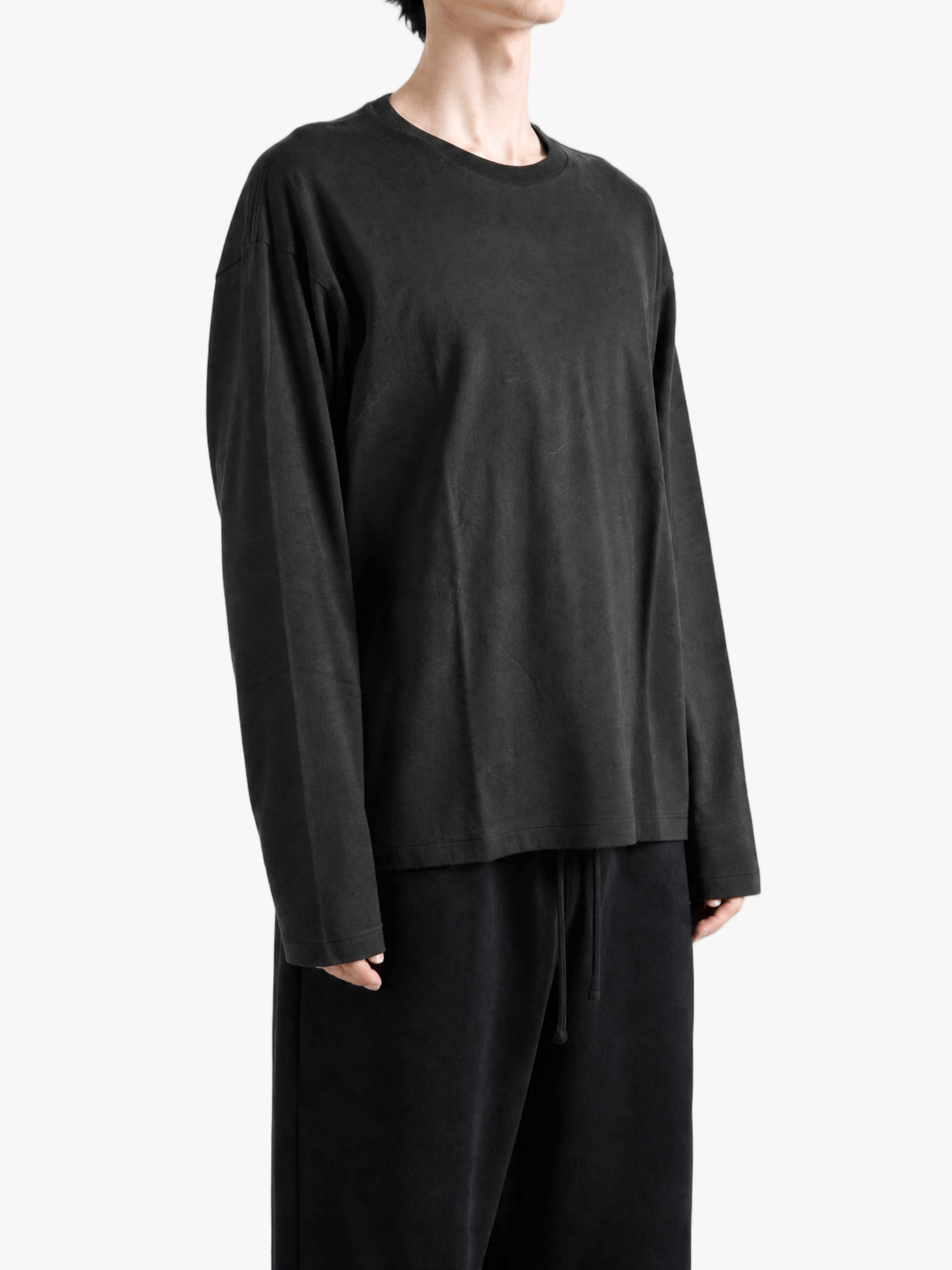 Black t-shirt, full body view