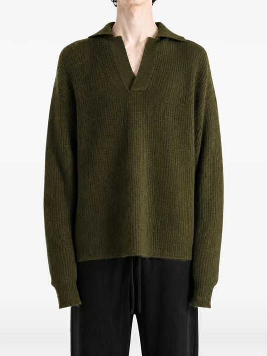 Green top, full body view