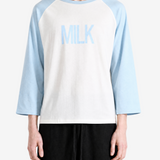Blue t-shirt, full body view