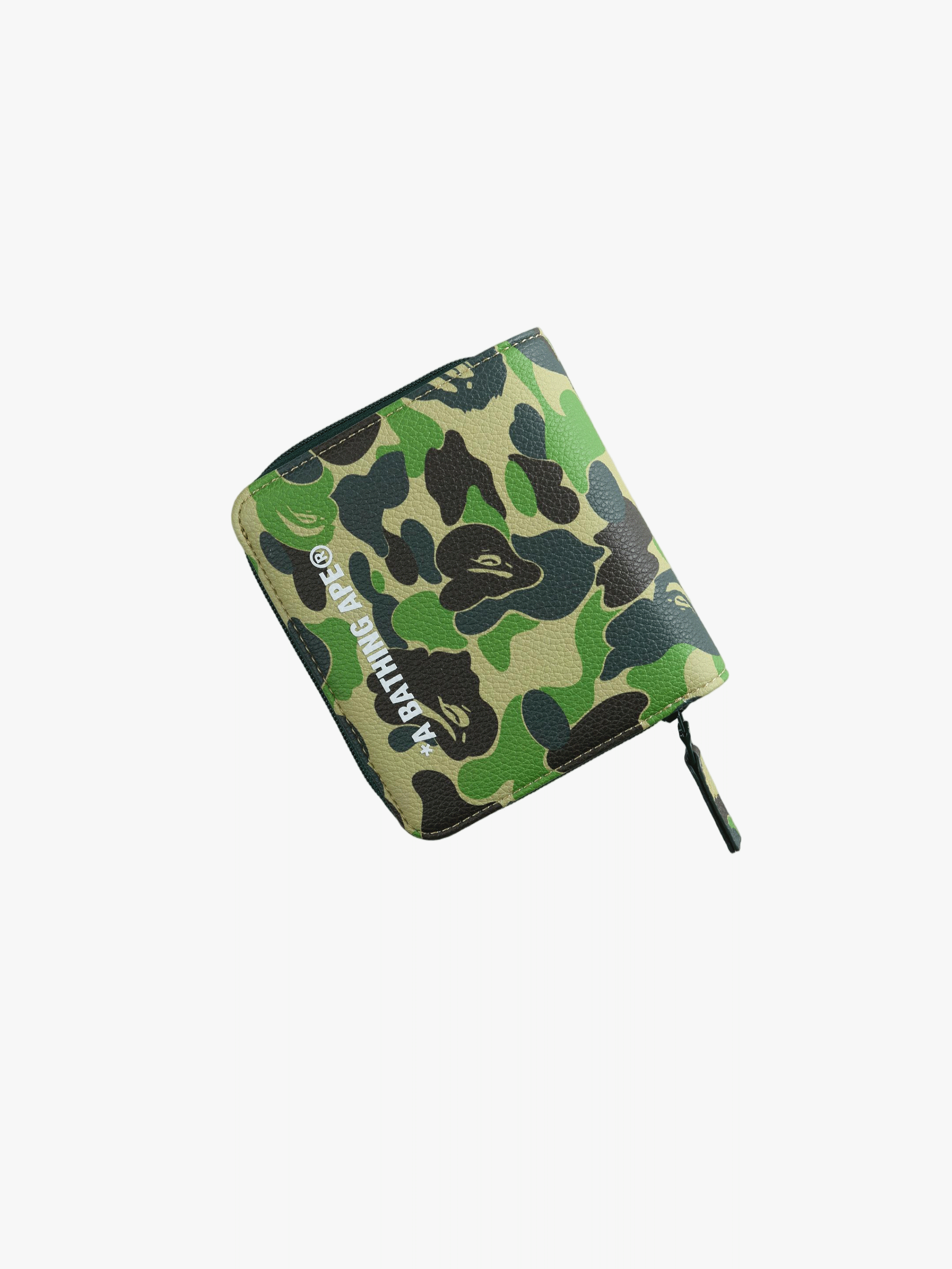 Green small-accessories, front view