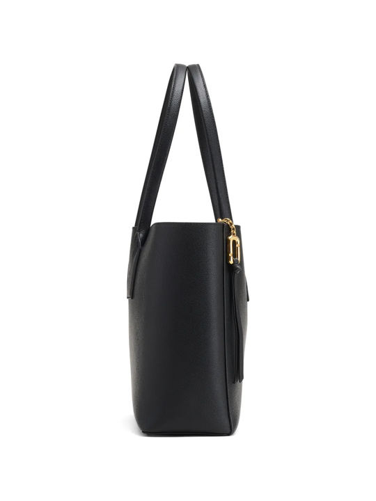Black bag, front view
