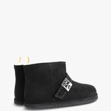 Black boots, front view