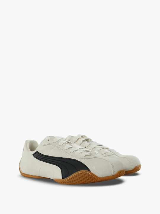Tan shoes, front view