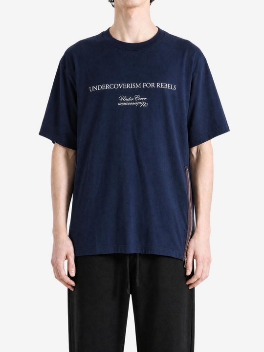 Navy t-shirt, full body view