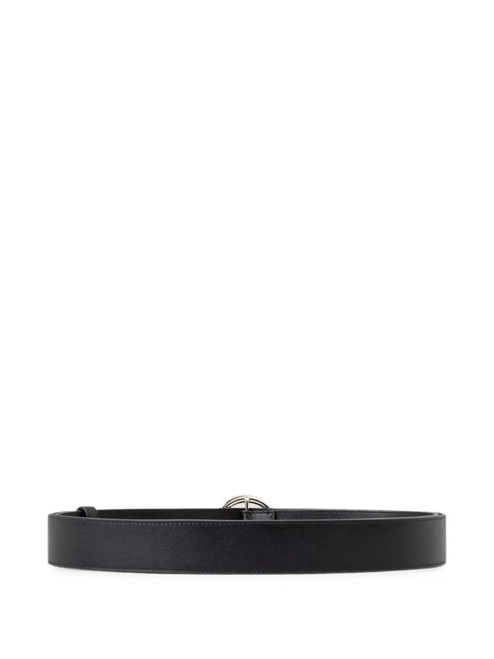 Black accessories, front view