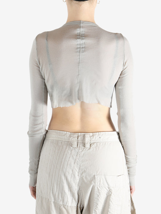 Grey t-shirt worn by a person, showing the t-shirt's fit