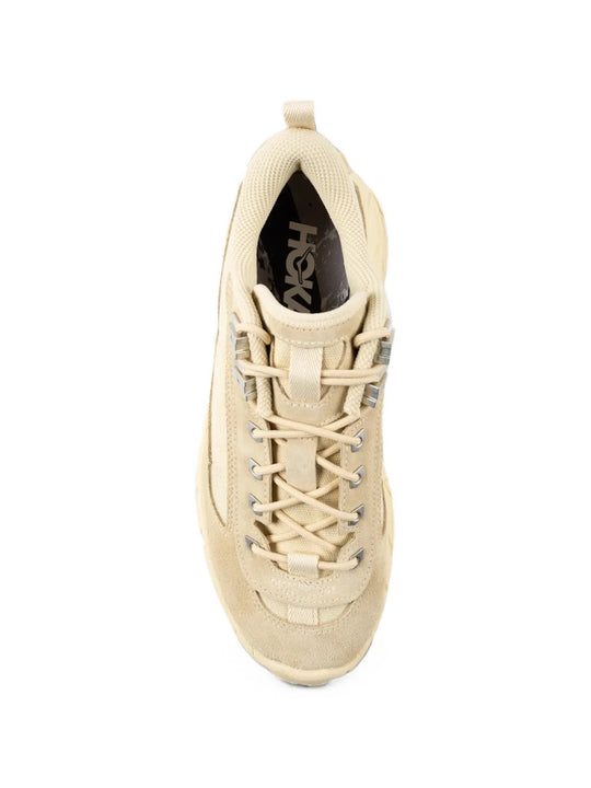 Tan shoes, front view