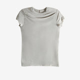 Grey t-shirt, front view