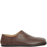 Brown shoes, front view