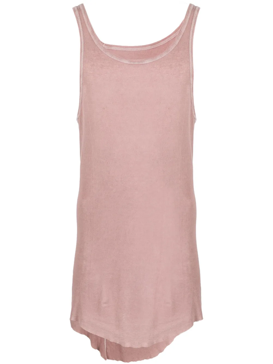 Pink t-shirt, front view