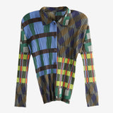 Blue shirt, front view