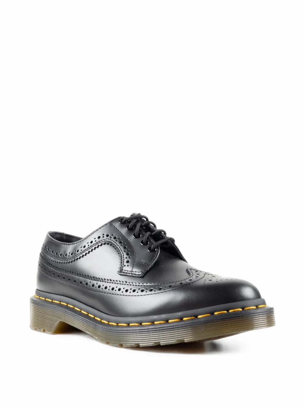 Black shoes, front view