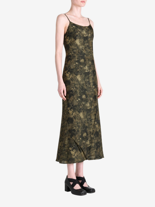 Green dress, full body view