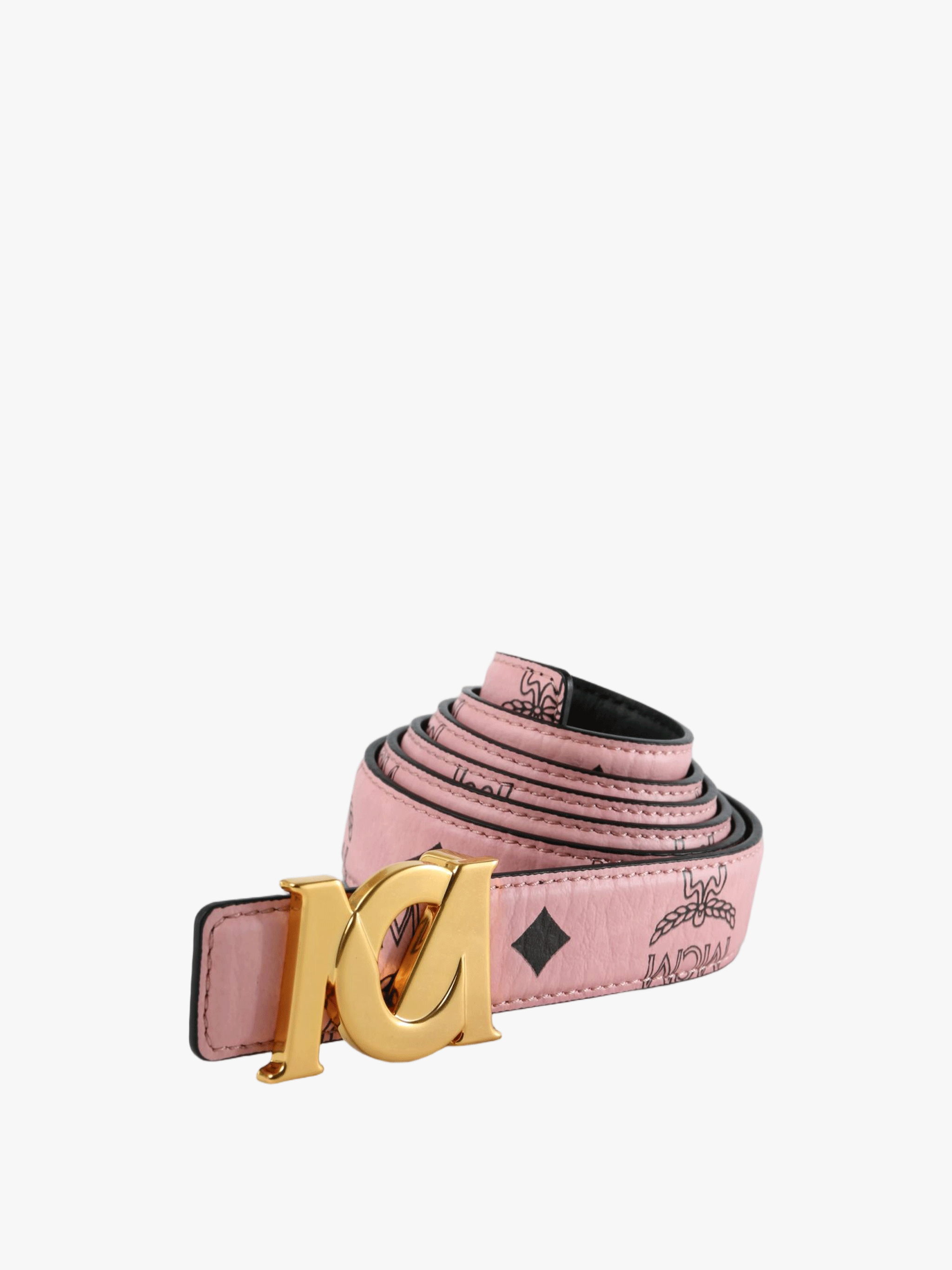 Pink accessories, front view