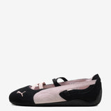 Black and white shoe,front view