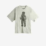 Grey t-shirt, front view