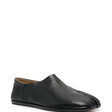 black flats, side view 